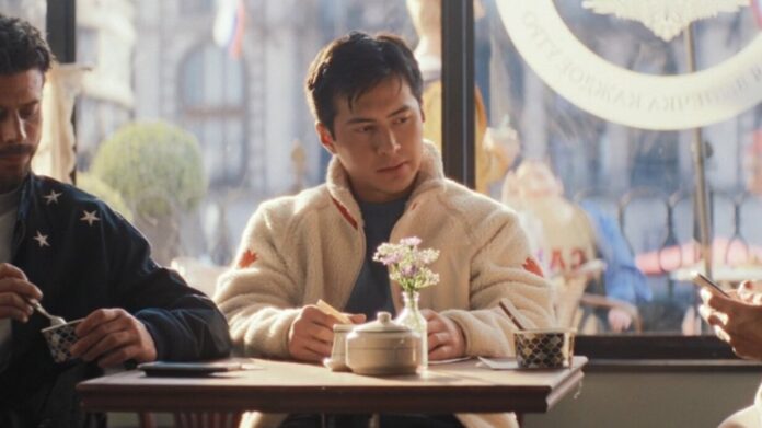 Jaqueta fleece une torcidas rivais no Canadá