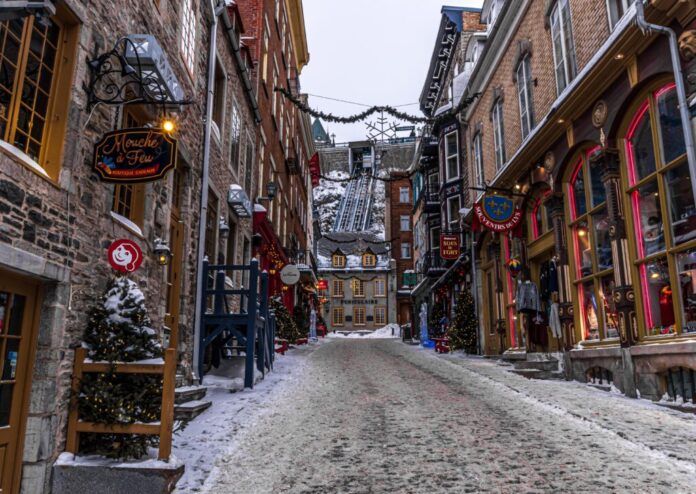 Quebec City para brasileiros: vida, idioma e custos Quebec City para brasileiros: vida, idioma e custos