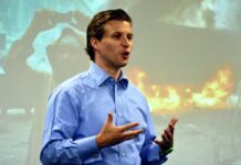 Como adaptar perfil e headline do LinkedIn ao padrão canadense Como usar o LinkedIn no padrão canadense: perfil e headline
