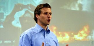 Como adaptar perfil e headline do LinkedIn ao padrão canadense Como usar o LinkedIn no padrão canadense: perfil e headline